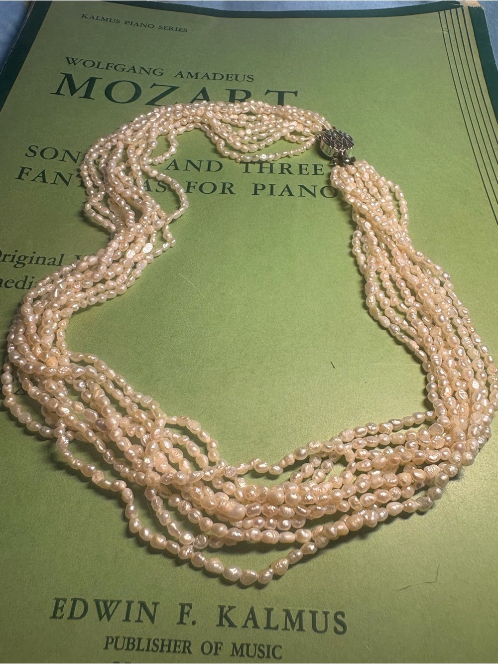 Vintage Six Multi Strand Freshwater Seed Pearl Necklace 18” 14K White Gold Clasp